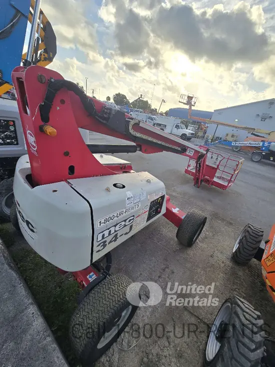 2021 MEC 34J-D Boom Lift