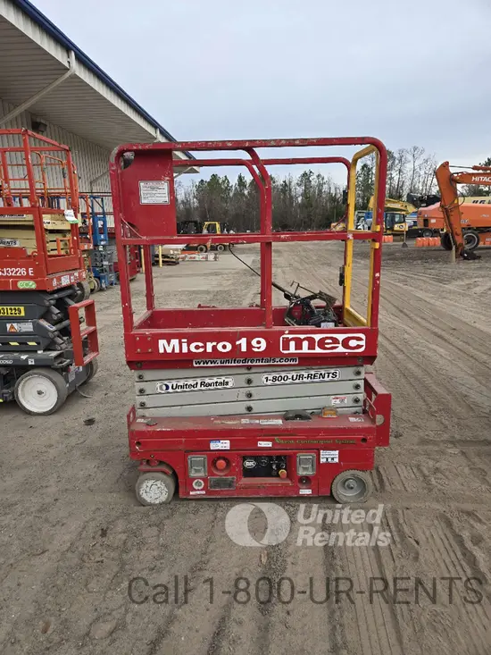 2021 MEC MICRO 19 Scissor Lift