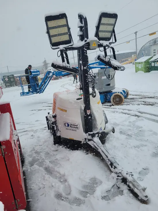 2020 Magnum Pro MLT6SMD Portable Light Tower