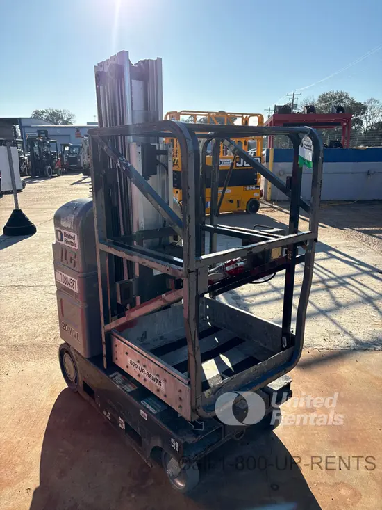 2018 JLG 20MVL Self-Propelled One-Person Lift