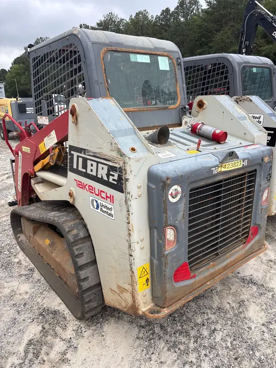 2022 Takeuchi TL8R2R Track Loader