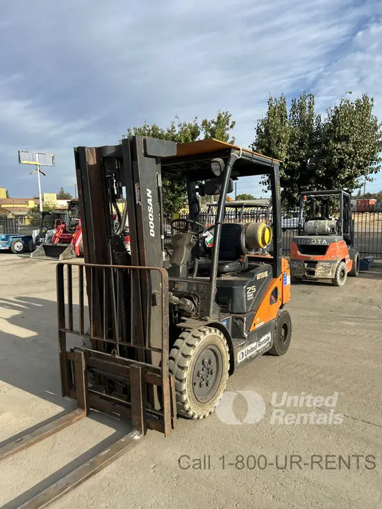 2022 Doosan G25P-7DF Warehouse Forklift