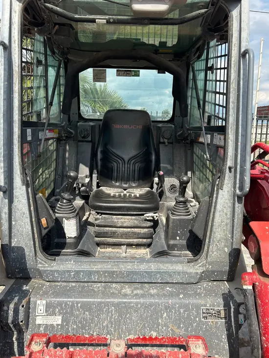 2021 Takeuchi TL12R2-CR Track Loader