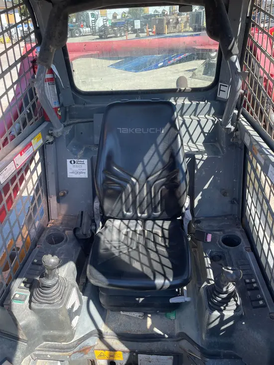2019 Takeuchi TL10V2-R Track Loader