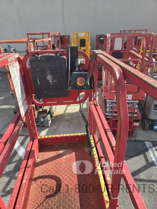 2020 MEC MICRO 19 Scissor Lift