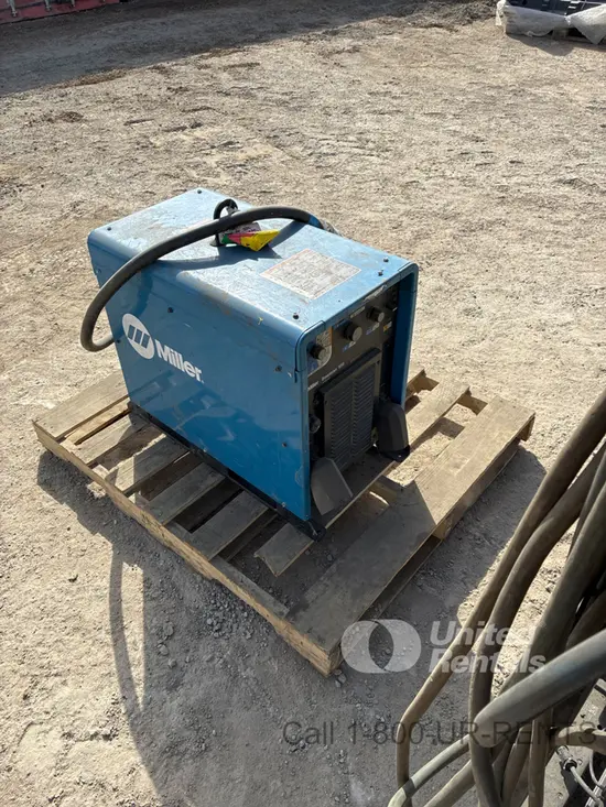 2020 Miller Welders DIMENSION 650 Welder