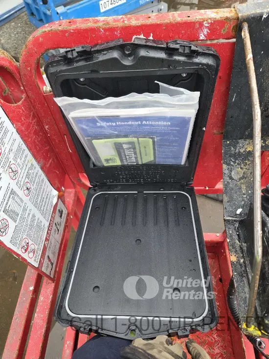 2019 MEC MICRO 19 Scissor Lift