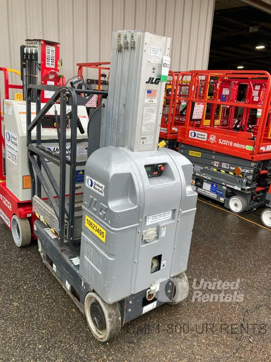 2017 JLG 20MVL Self-Propelled One-Person Lift