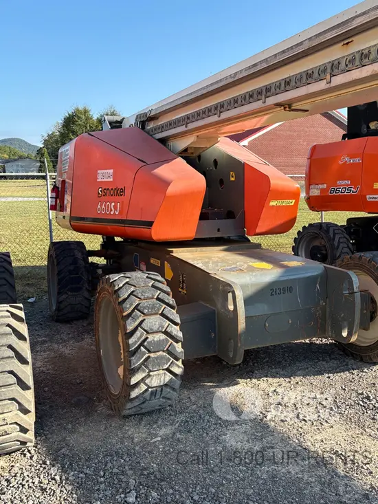 2018 Snorkel 660SJ Boom Lift