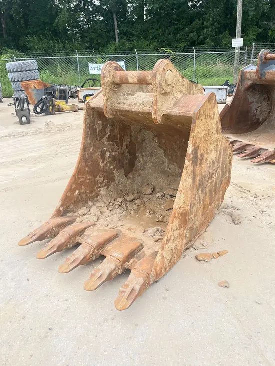 2015 TAG Manufacturing 60330X2 Bucket Attachment