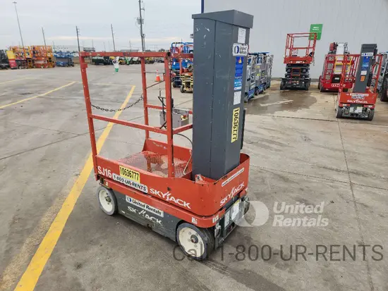 2017 Skyjack SJ16 Self-Propelled One-Person Lift