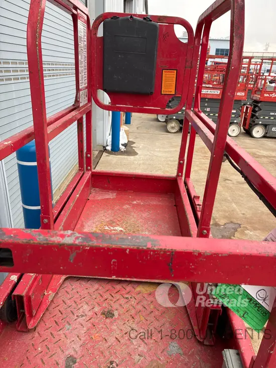 2019 MEC MICRO 19 Scissor Lift