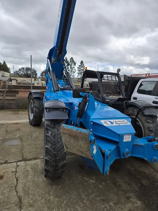 2017 Genie GTH-1056 Forklift