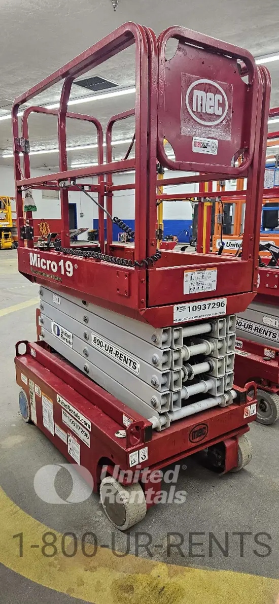 2019 MEC MICRO 19 Scissor Lift