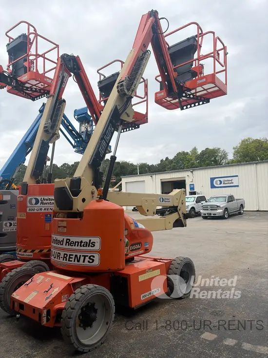 2018 JLG E450AJ Articulating Boom Lift