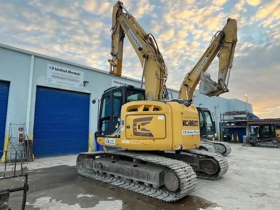 2019 Kobelco SK230SR-5 Excavator
