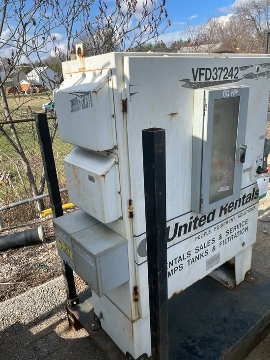 2013 YASKAWA E7BRB077P3T4 Pump