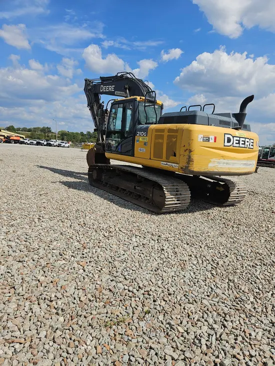 2019 John Deere 210G LC Excavator