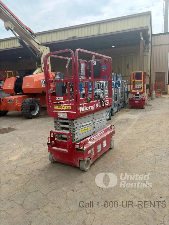 2019 MEC MICRO 19 Scissor Lift