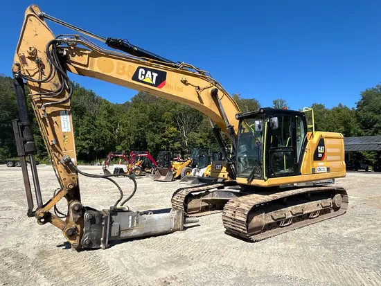 2019 CAT 320 Excavator