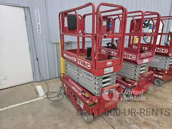 2019 MEC MICRO 19 Scissor Lift