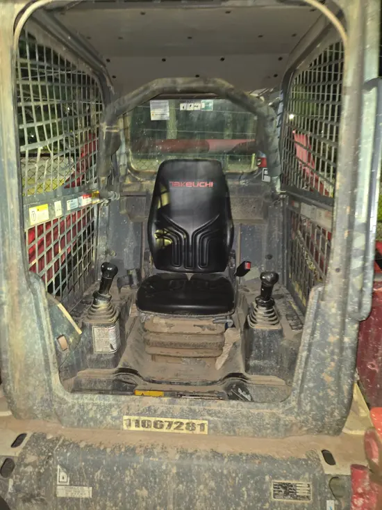 2020 Takeuchi TL10V2-R Track Loader