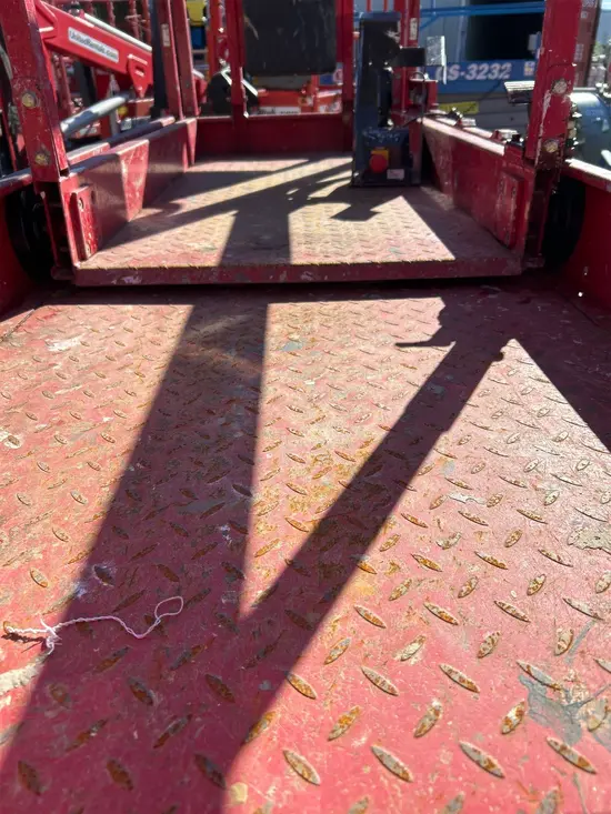 2017 MEC 2632SE Scissor Lift
