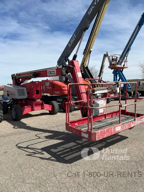 2017 MEC 60J-D Boom Lift