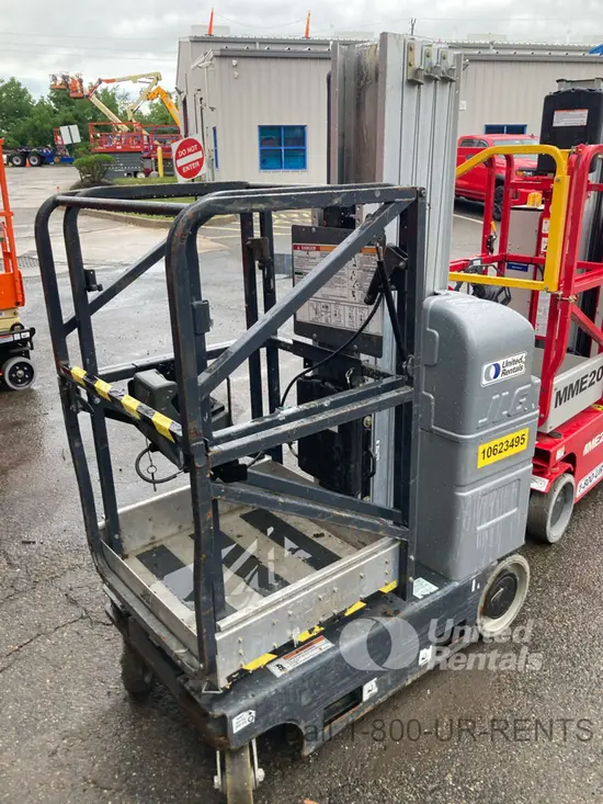 2017 JLG 20MVL Self-Propelled One-Person Lift