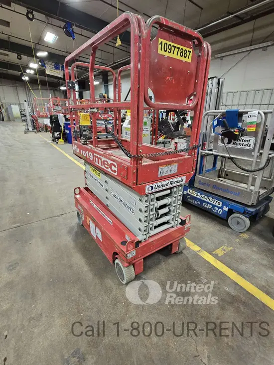 2019 MEC MICRO 19 Scissor Lift