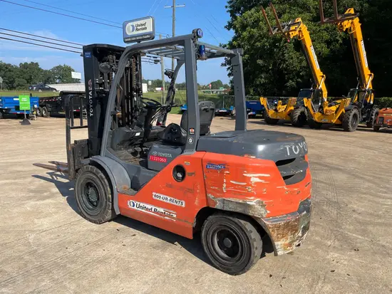 2021 Toyota 8FD45U Warehouse Forklift