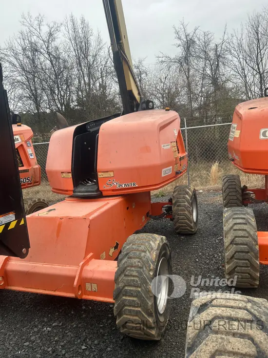 2017 JLG 400S Boom Lift
