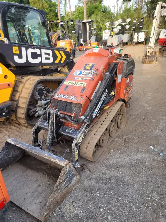 2019 Ditch Witch SK600 Track Loader