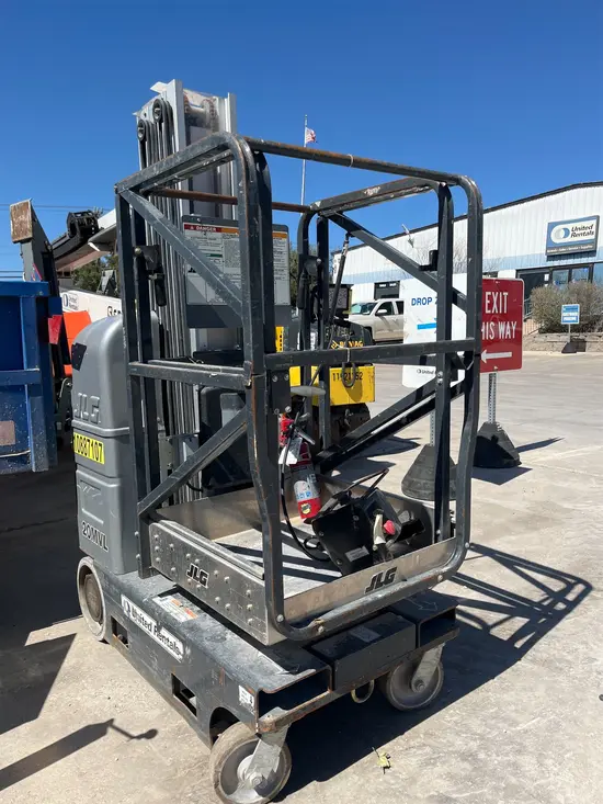 2019 JLG 20MVL Self-Propelled One-Person Lift