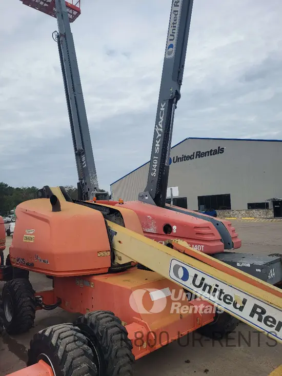 2017 JLG 400S Boom Lift