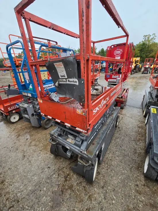 2018 Skyjack SJIII3219 Scissor Lift