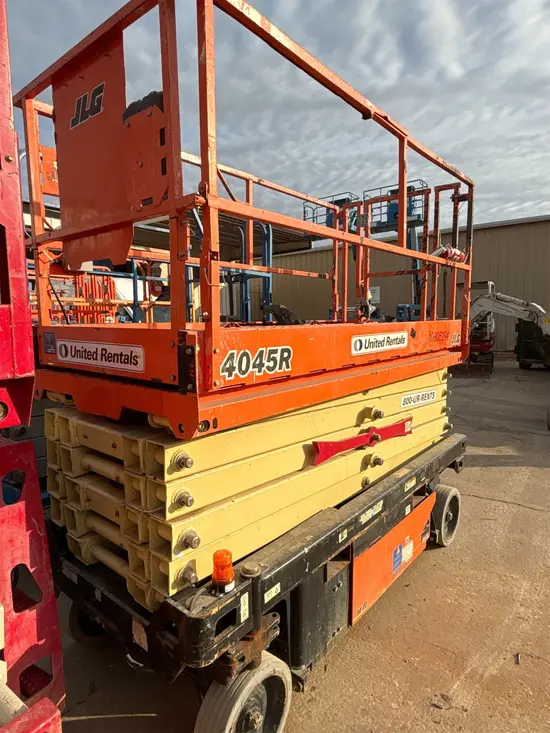2018 JLG 4045R Scissor Lift