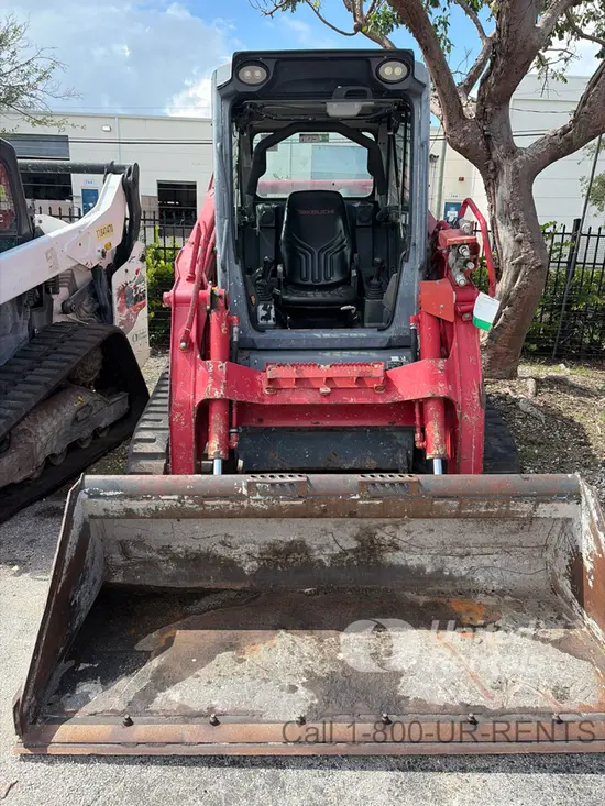 2022 Takeuchi TL12V2-CR Track Loader