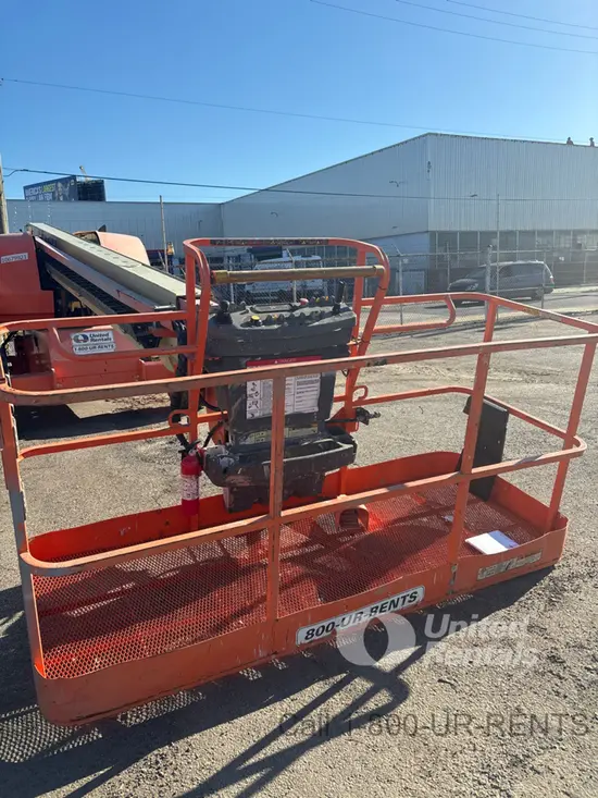 2017 JLG 600S Boom Lift