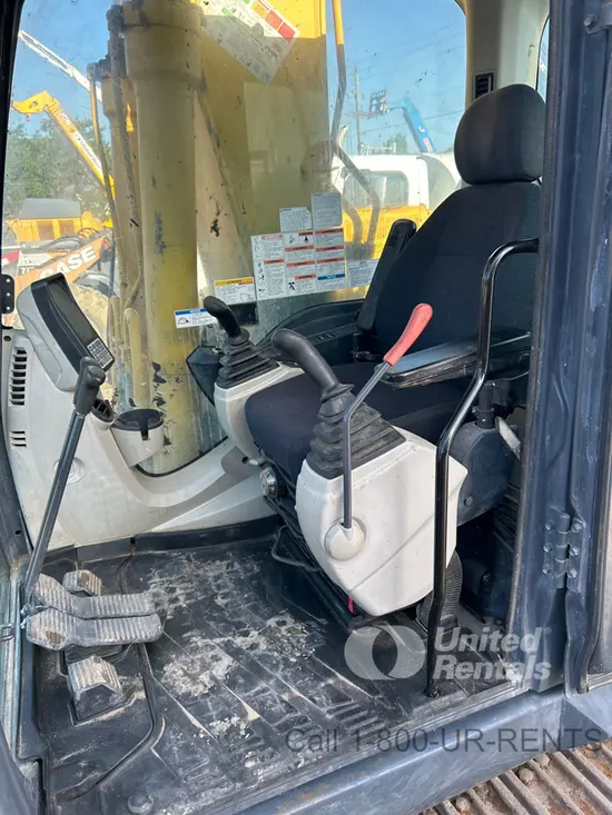2020 Kobelco SK260LC-10 Excavator