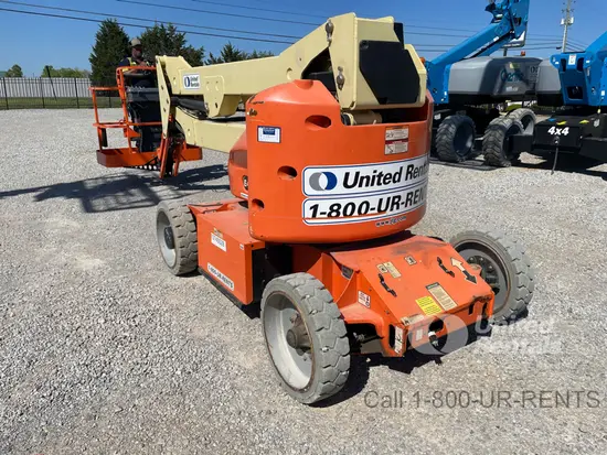 2018 JLG E450AJ Articulating Boom Lift