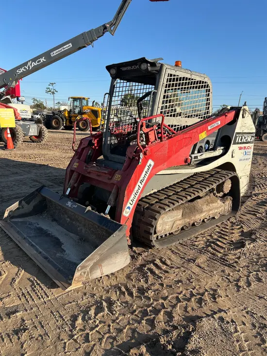 2019 Takeuchi TL12R2-R Track Loader