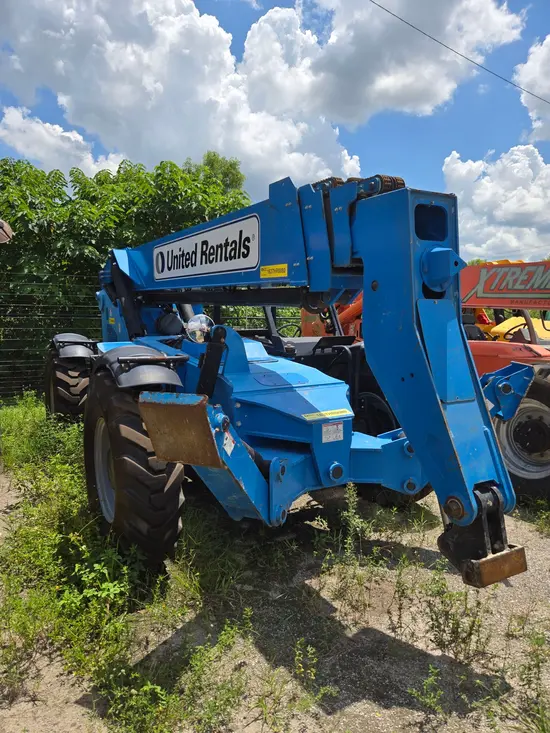 2016 Genie GTH-1056 Forklift
