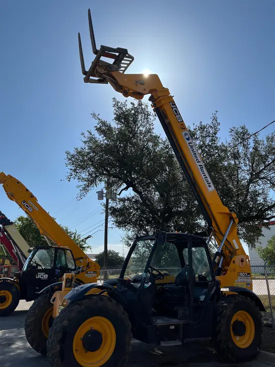 2017 JCB 507-42 Forklift