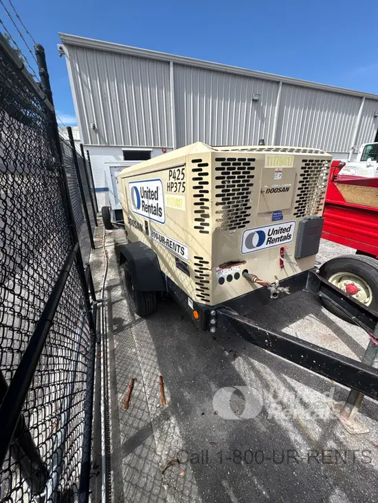 2021 Doosan P425/HP375WCUT4 Air Compressor