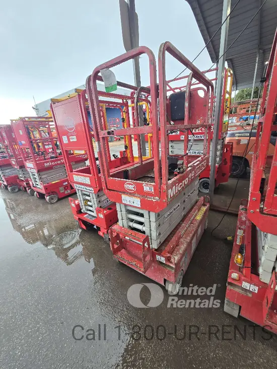 2020 MEC MICRO 19 Scissor Lift