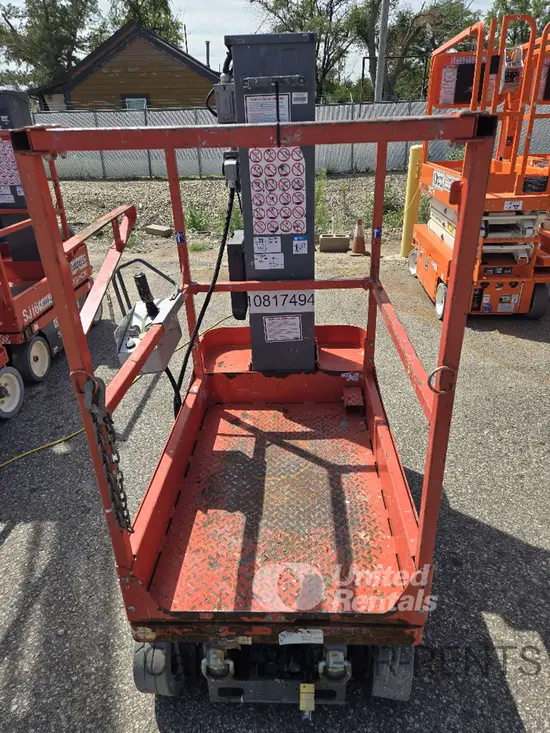 2018 Skyjack SJ16 Self-Propelled One-Person Lift