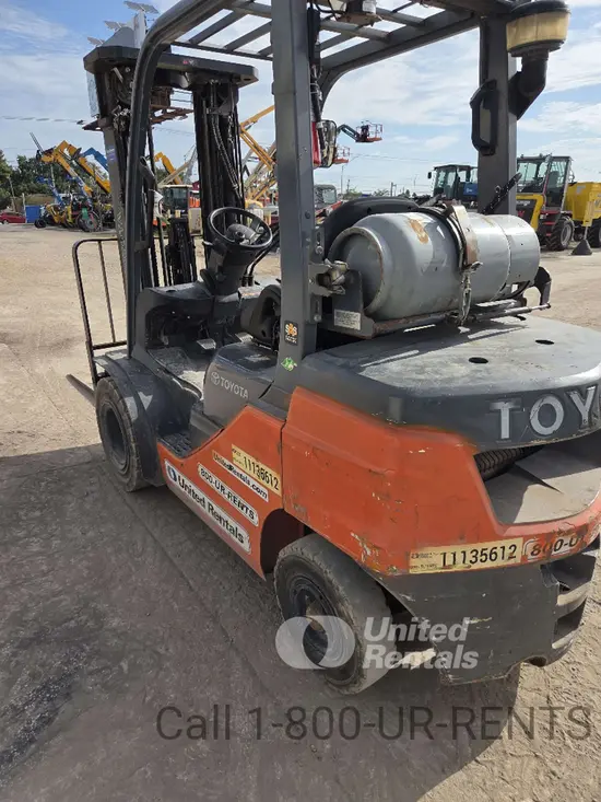 2020 Toyota 8FGU25 Warehouse Forklift