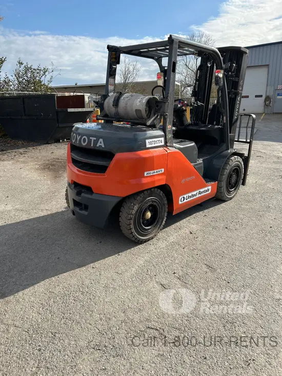 2018 Toyota 8FG35U Warehouse Forklift