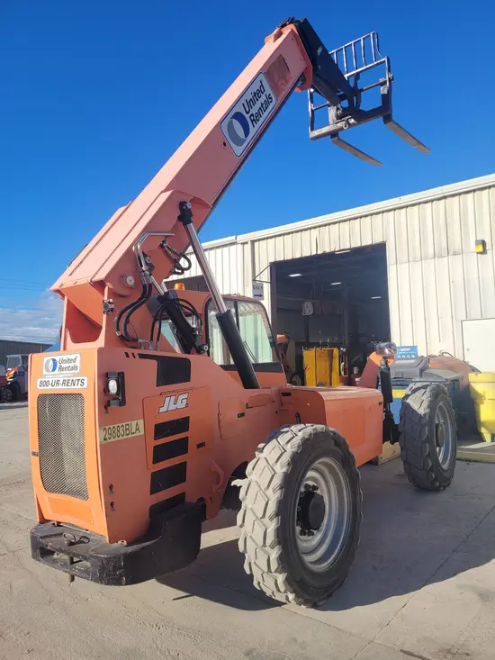 2016 SKYTRAK 6042 Forklift